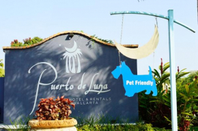 Отель Puerto de Luna Pet Friendly and Family Suites  Пуэрто-Вальярта